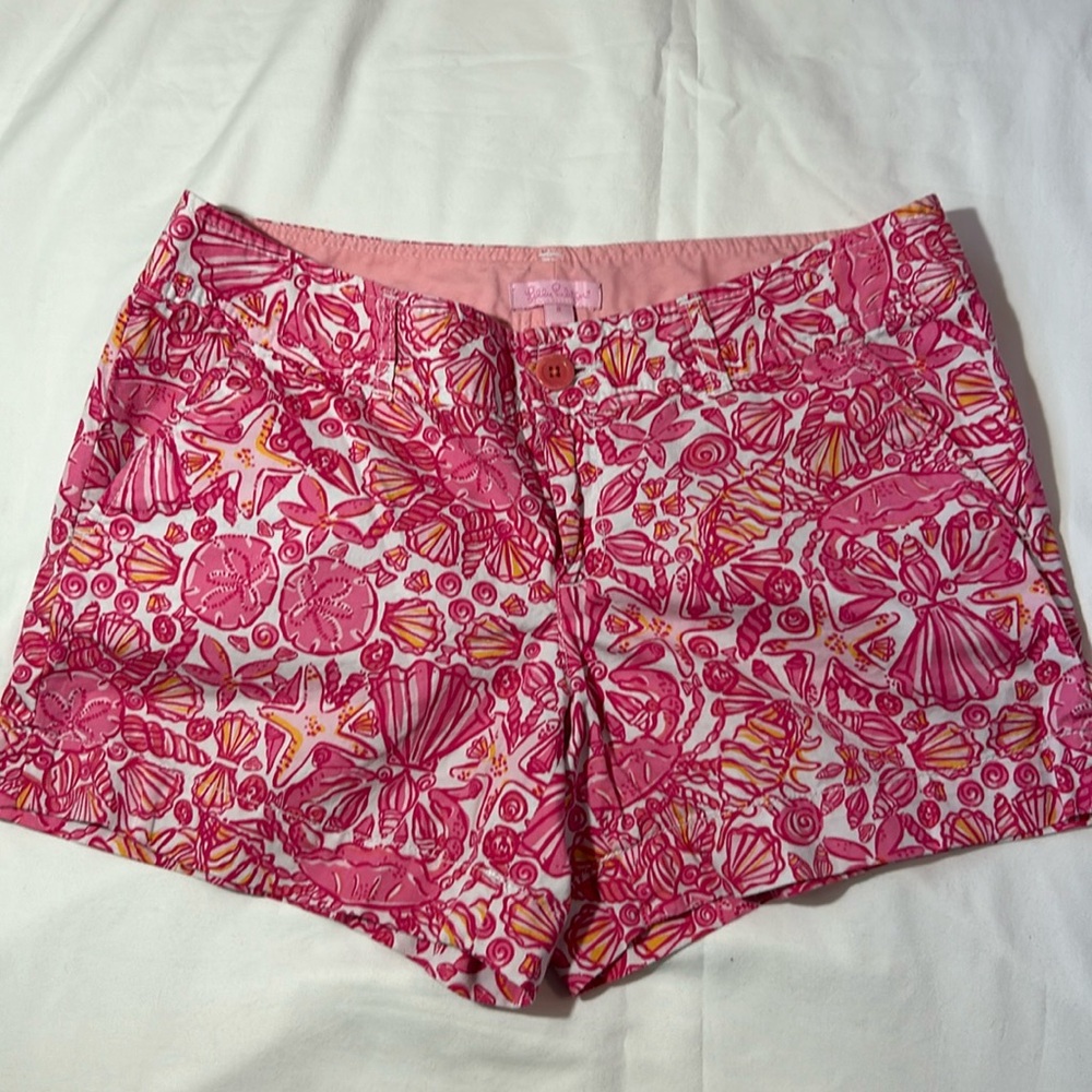 Lilly Pulitzer Women’s Shorts Size 8-EUC